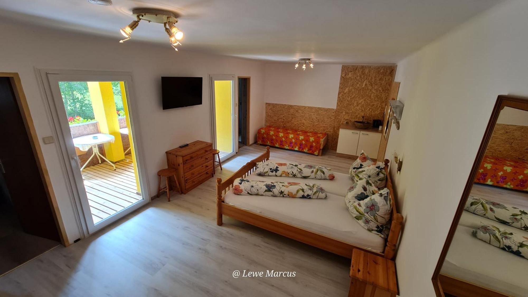 Appart-Pension Seehang Velden am Wörthersee Dış mekan fotoğraf